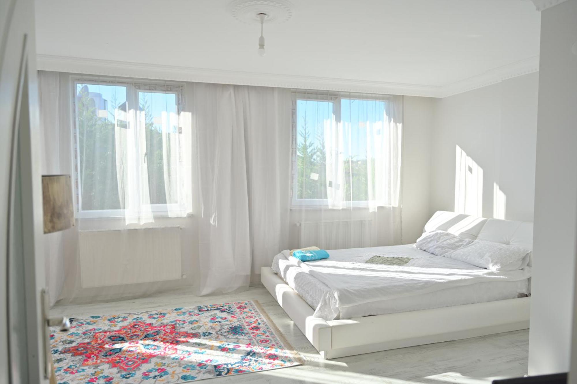 Forest Villa, 6 Minutes From The Airport Tasoluk Exterior photo