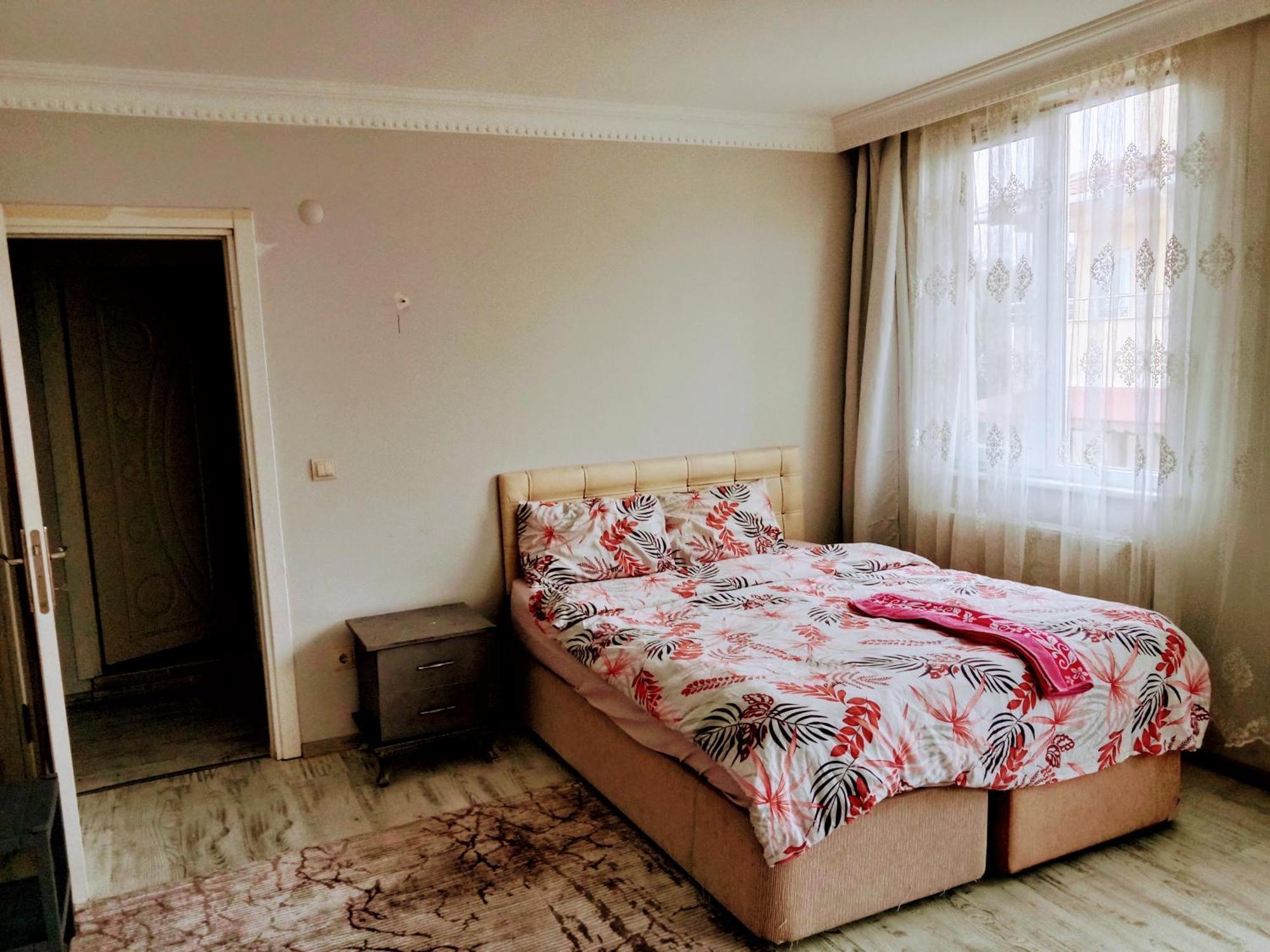Forest Villa, 6 Minutes From The Airport Tasoluk Exterior photo